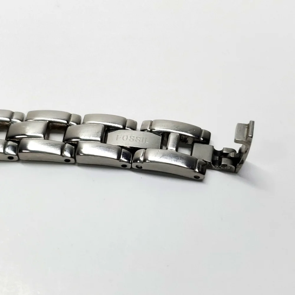 Vintage Fossil Watch F² ES1053 Silver Watch Metal Wristband Silver Face